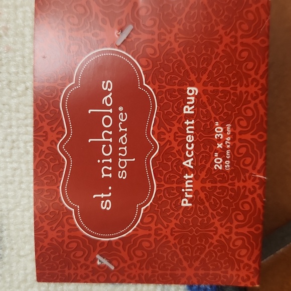 St. Nicholas Square Red Print Accent Rug - Picture 3 of 3